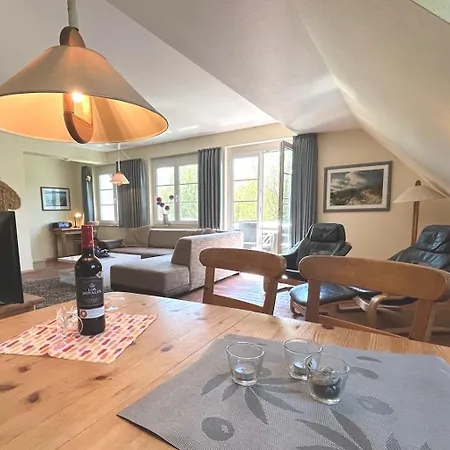 Apartment Resi C6